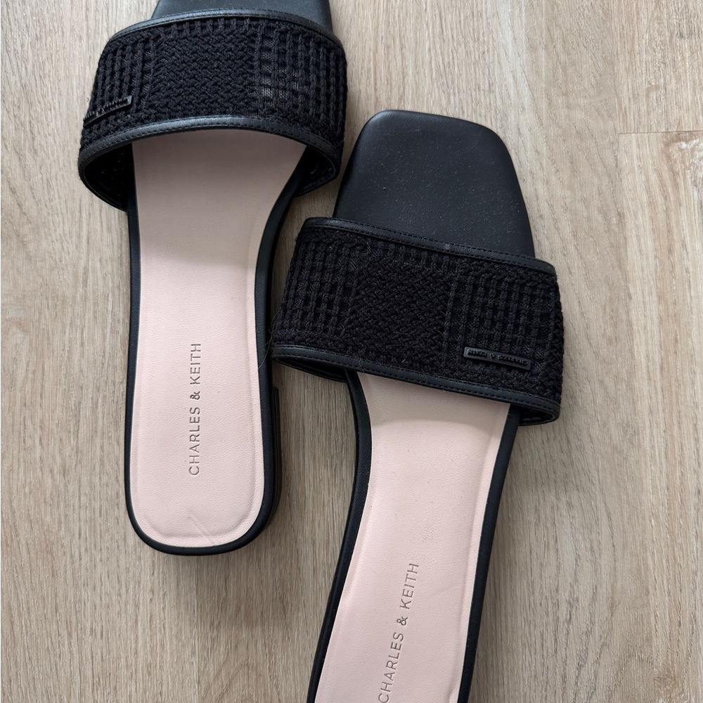 Charles & Keith Black Textured Slide Sandals